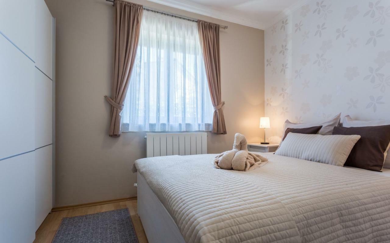 מאלינסקה Apartment Smilja מראה חיצוני תמונה