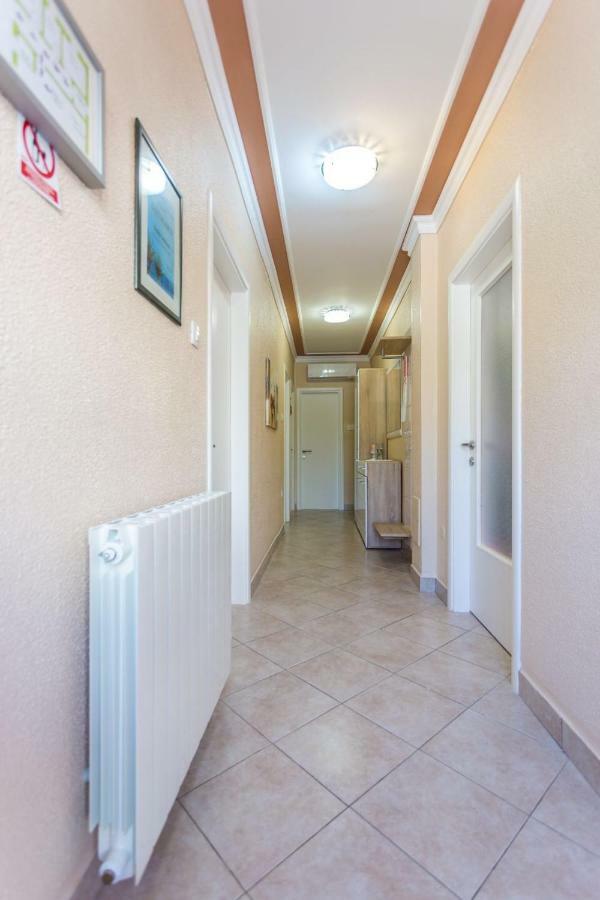 מאלינסקה Apartment Smilja מראה חיצוני תמונה