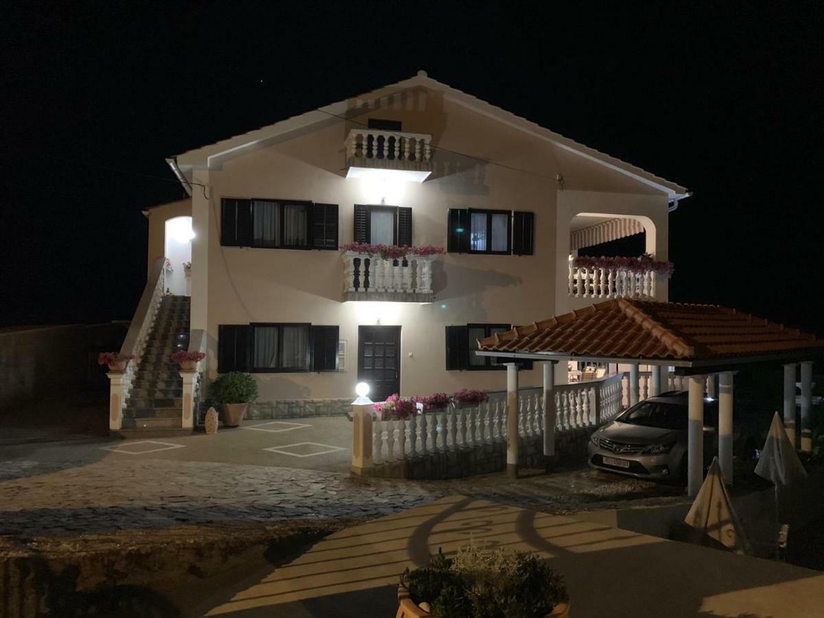 מאלינסקה Apartment Smilja מראה חיצוני תמונה